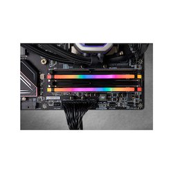 Corsair Veng.RGB DIMM...